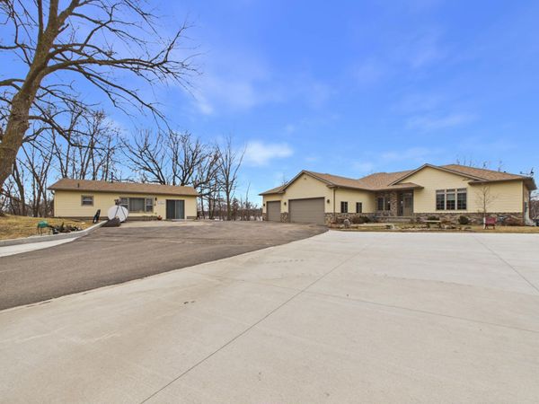 18559 Empire Trail , Burtrum, MN 56318