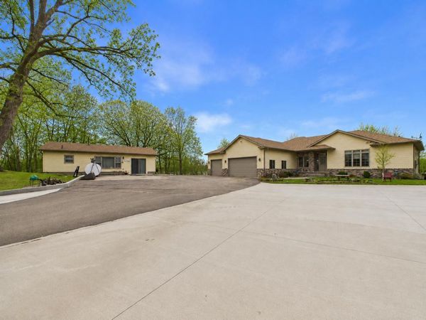 18559 Empire Trail, Burtrum, MN 56318