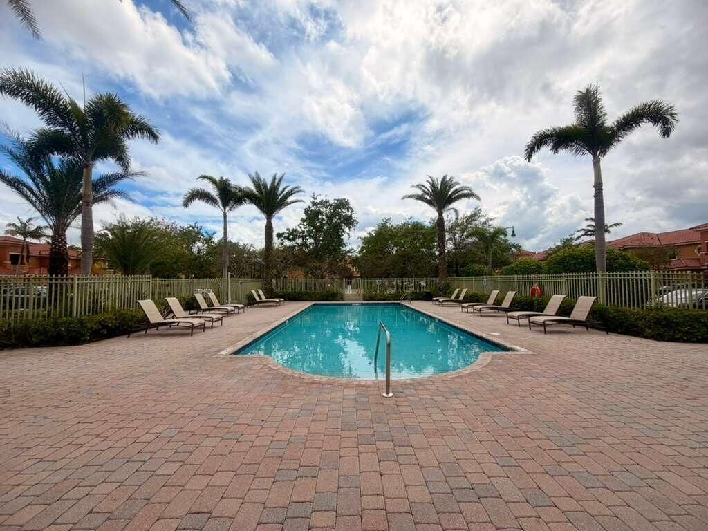 14363 SW 11th Street, Unit 2603, Pembroke Pines, FL 33027 Photo