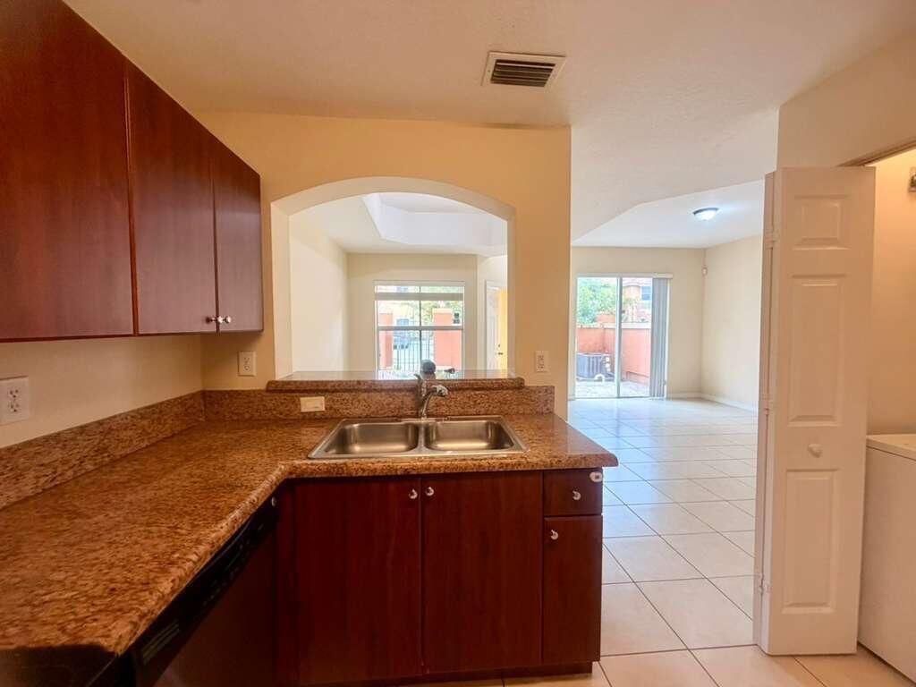 14363 SW 11th Street, Unit 2603, Pembroke Pines, FL 33027 Photo
