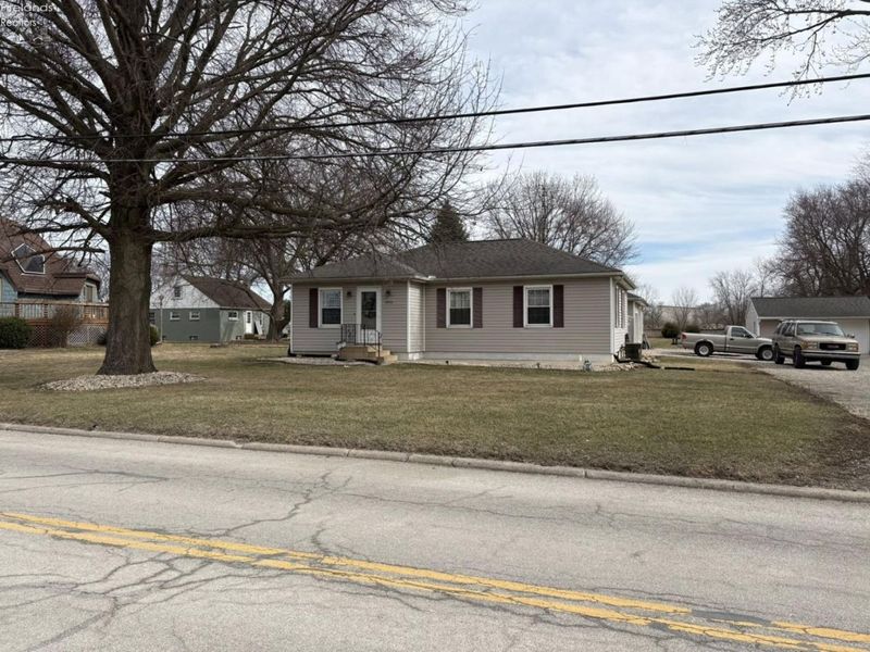 7959 Main Street, Bellevue, OH 44811 Photo 1