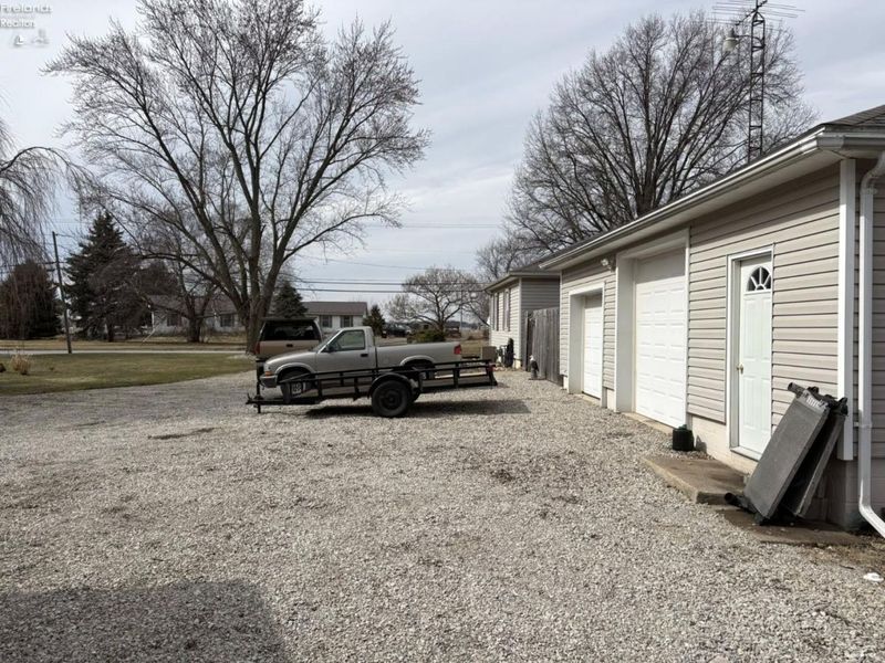 7959 Main Street, Bellevue, OH 44811 Photo 2