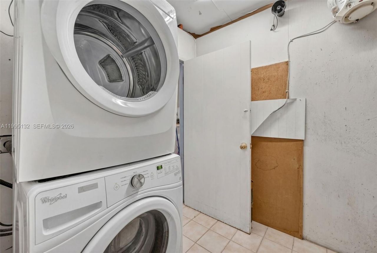 8805 SW 81st St, Miami, FL 33173 Photo