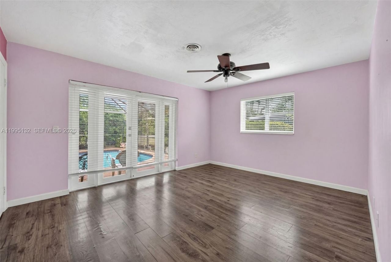 8805 SW 81st St, Miami, FL 33173 Photo