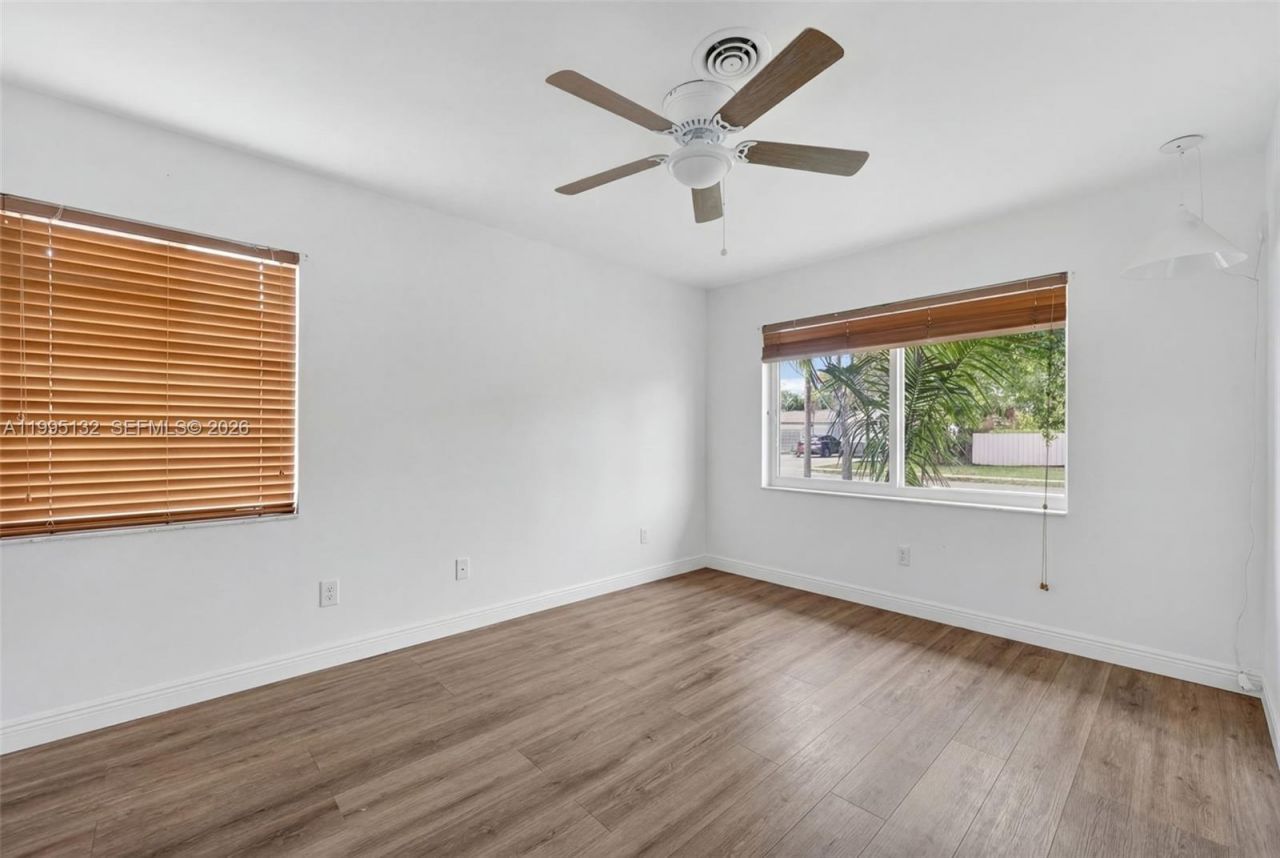 8805 SW 81st St, Miami, FL 33173 Photo