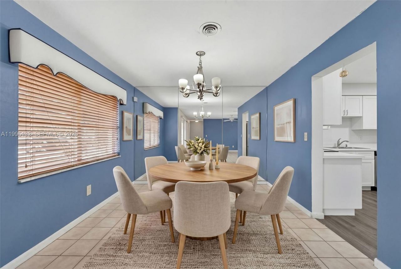 8805 SW 81st St, Miami, FL 33173 Photo