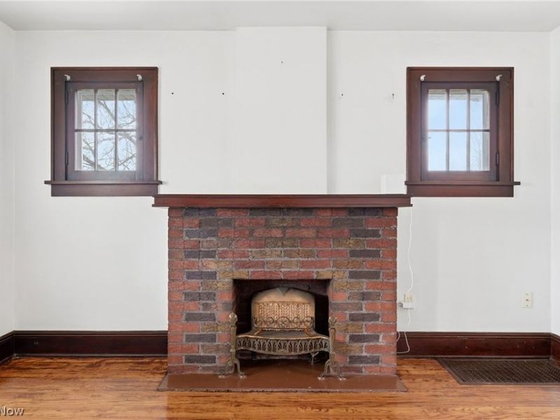 829 Indian Trail, Akron, OH 44314 Photo 11