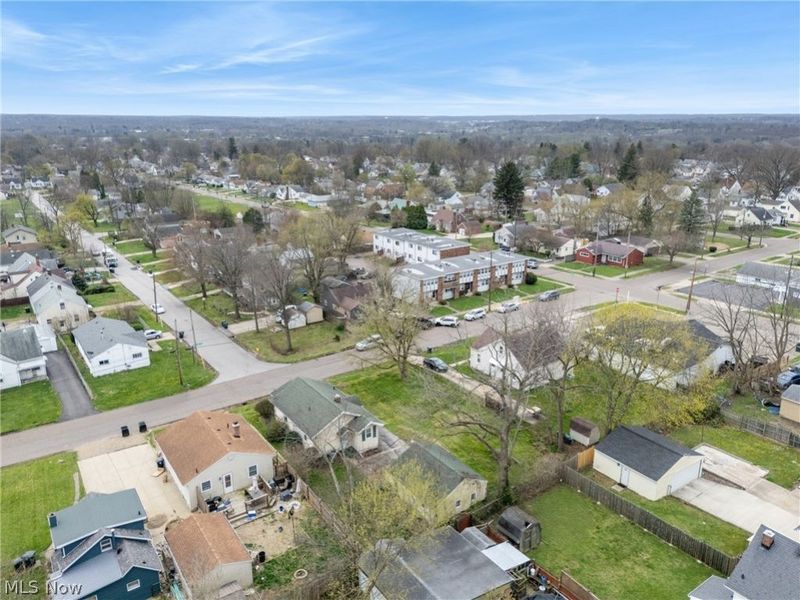 829 Indian Trail, Akron, OH 44314 Photo 36