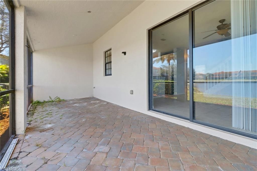 15243 Summit Place Cir, Unit 247, Naples, FL 34119 Photo