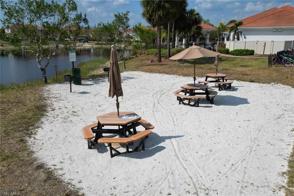 15243 Summit Place Cir, Unit 247, Naples, FL 34119 Photo