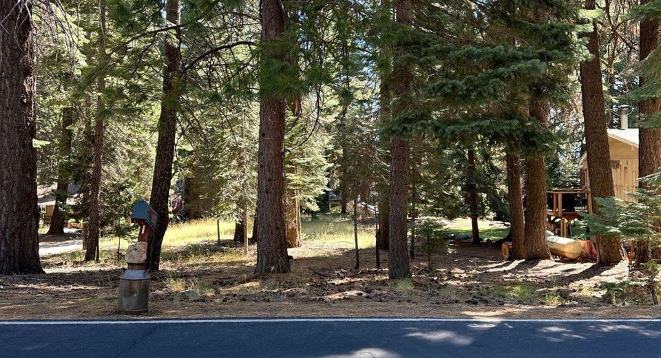 1276 Lassen View Drive, Lake Almanor, CA 96137 Photo