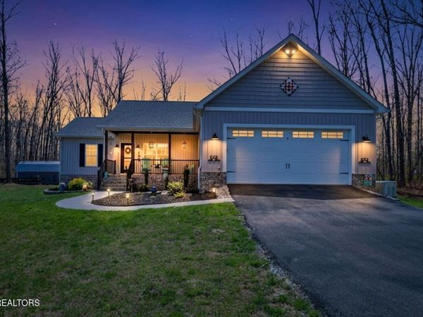 159 Stonecrest Ave, Crossville, TN 38571