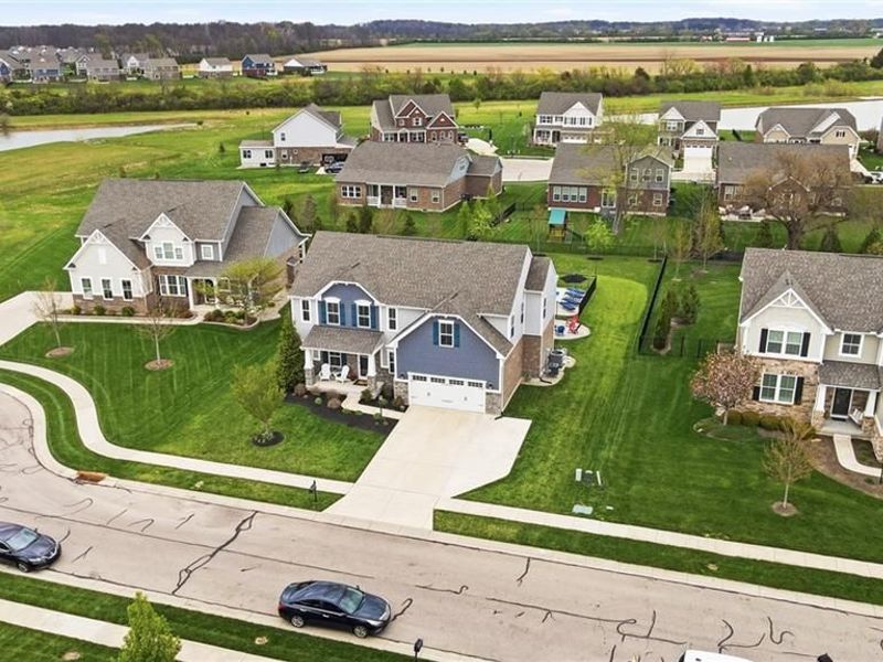 9582 Aspen Brook Court, Clearcreek Township, OH 45458 Photo 3