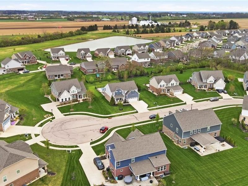 9582 Aspen Brook Court, Clearcreek Township, OH 45458 Photo 4