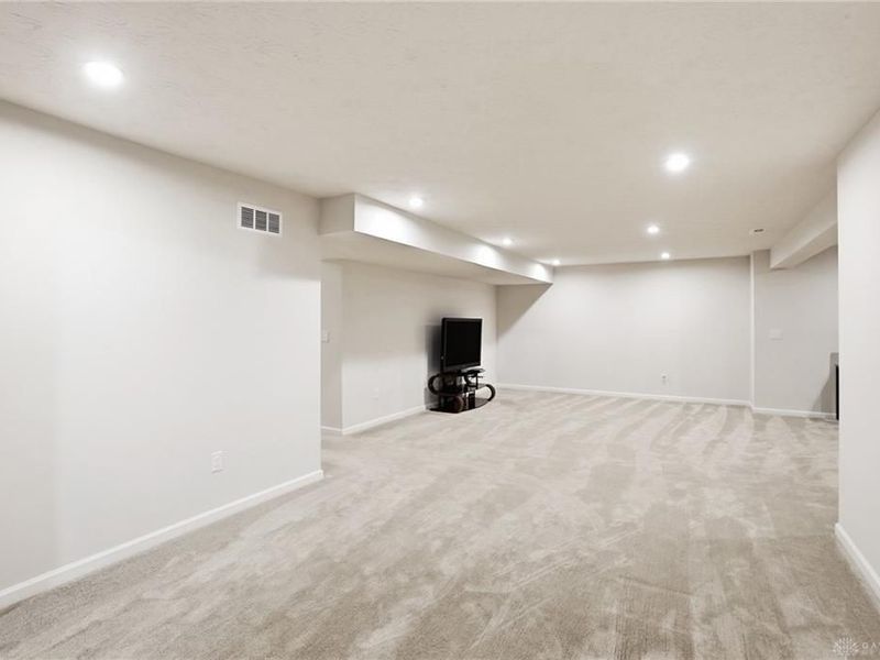 9582 Aspen Brook Court, Clearcreek Township, OH 45458 Photo 45