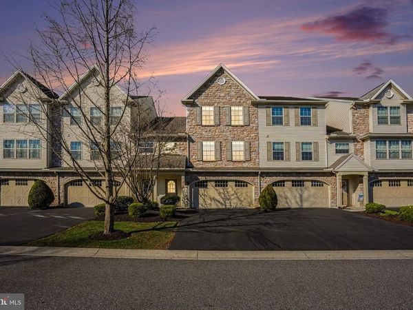 1804 VISTA DRIVE, MECHANICSBURG, PA 17055