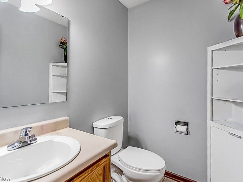 900 McArthur Drive, Girard, OH 44420 Photo 25