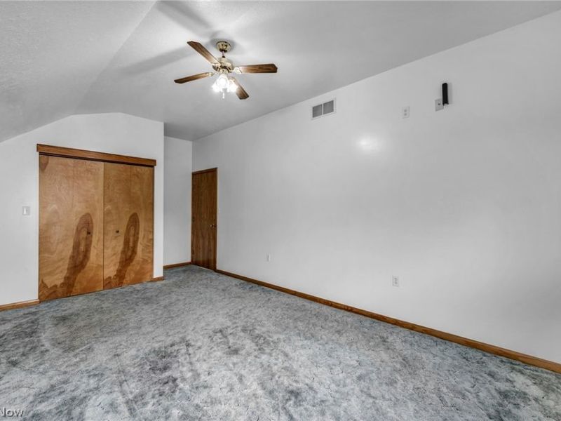 17 E Franklin Street, Newton Falls, OH 44444 Photo 20