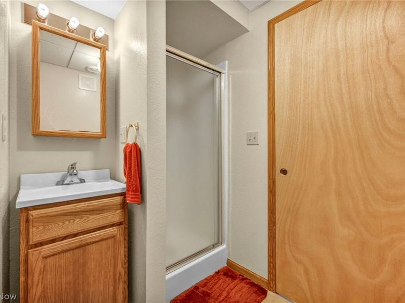 17 E Franklin Street, Newton Falls, OH 44444 Photo 37