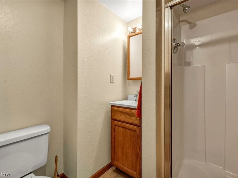 17 E Franklin Street, Newton Falls, OH 44444 Photo 38