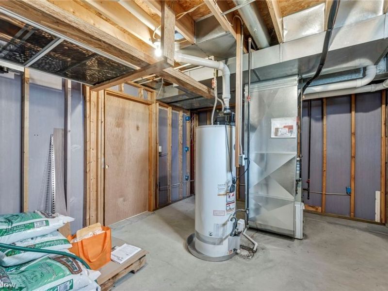 17 E Franklin Street, Newton Falls, OH 44444 Photo 40