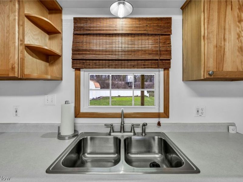 17 E Franklin Street, Newton Falls, OH 44444 Photo 7