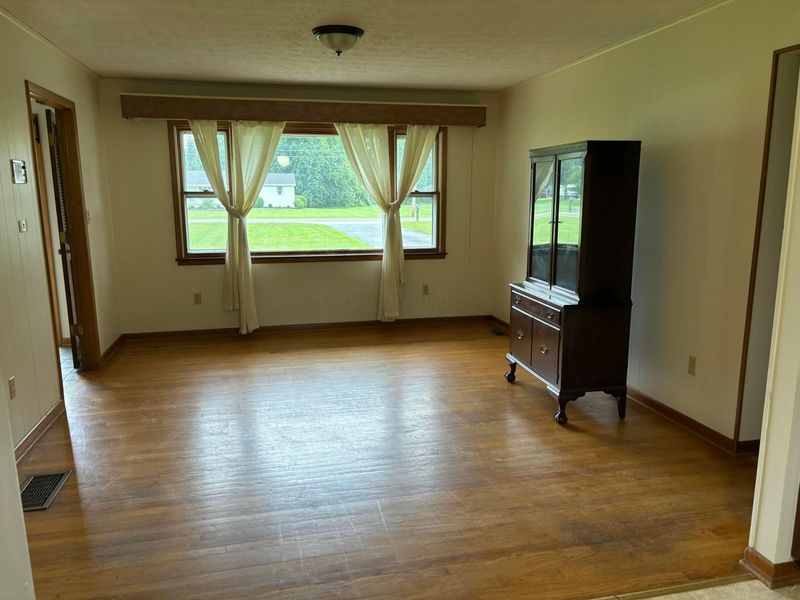 4001 Harlem Road , New Albany, OH 43054 Photo 2