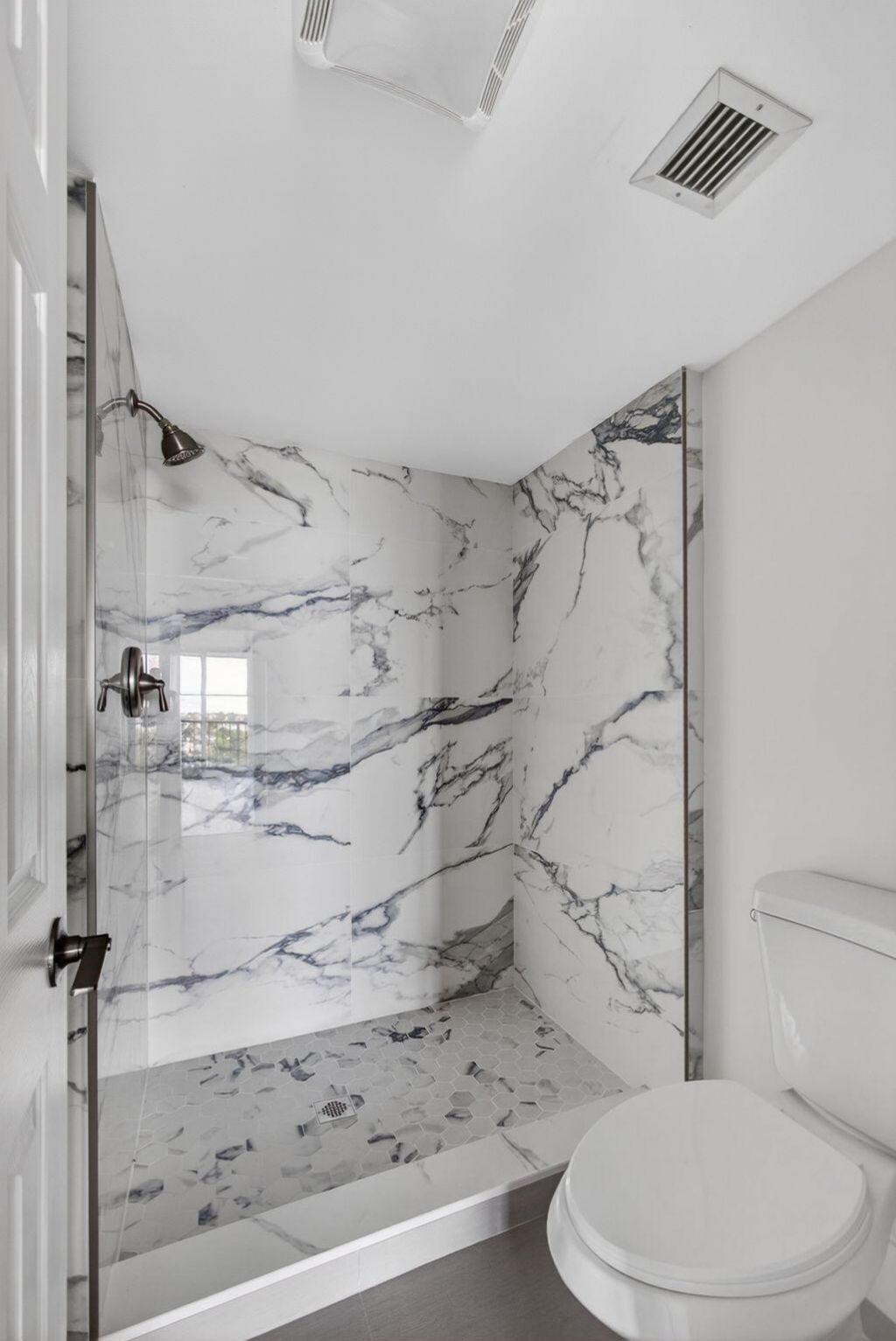 136 Lakeshore Drive, Unit 511, North Palm Beach, FL 33408 Photo
