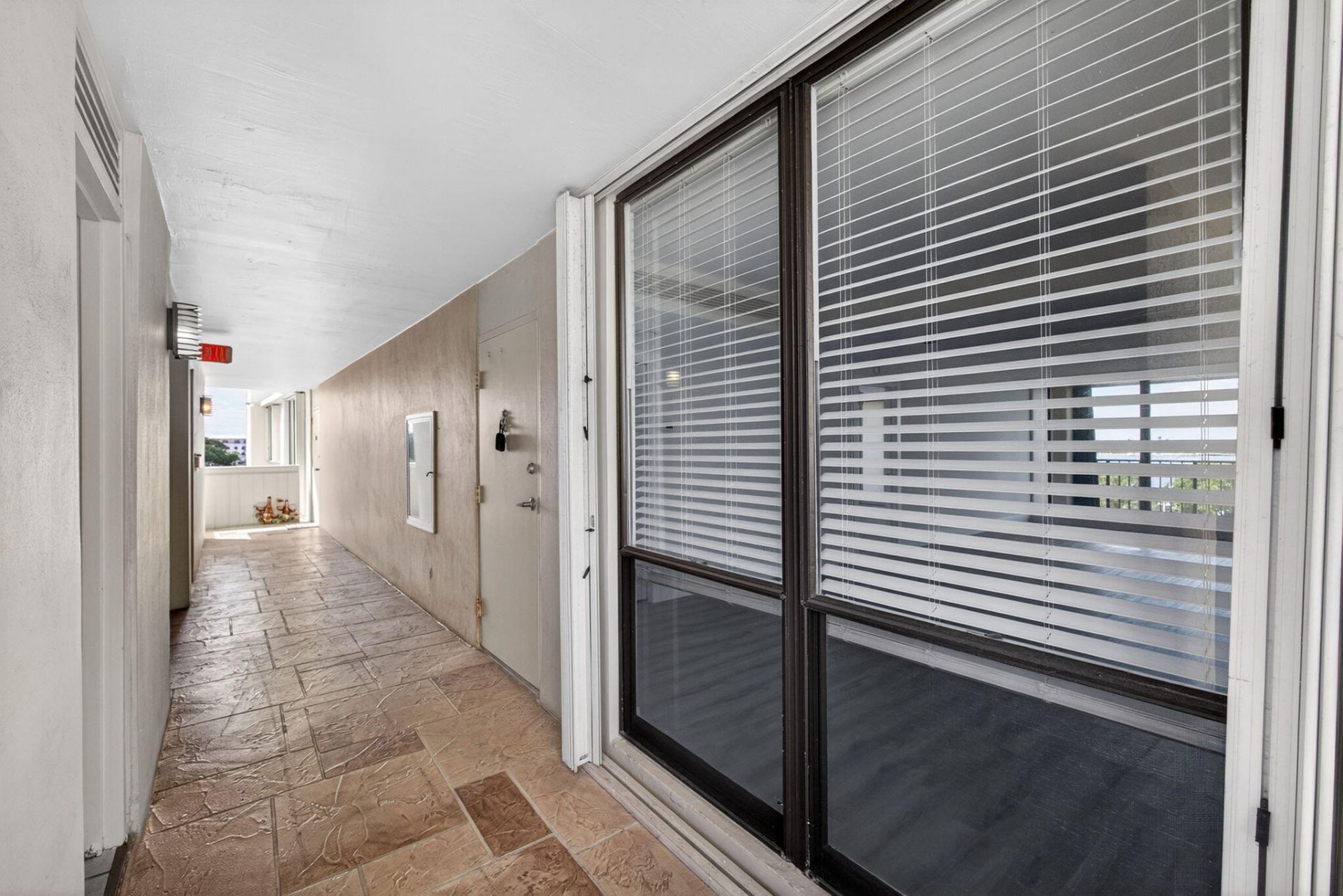 136 Lakeshore Drive, Unit 511, North Palm Beach, FL 33408 Photo