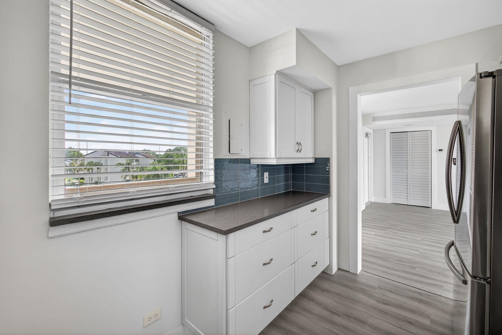 136 Lakeshore Drive, Unit 511, North Palm Beach, FL 33408 Photo