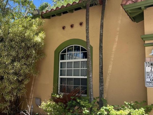 720 NE 3rd, Fort Lauderdale, FL 33394