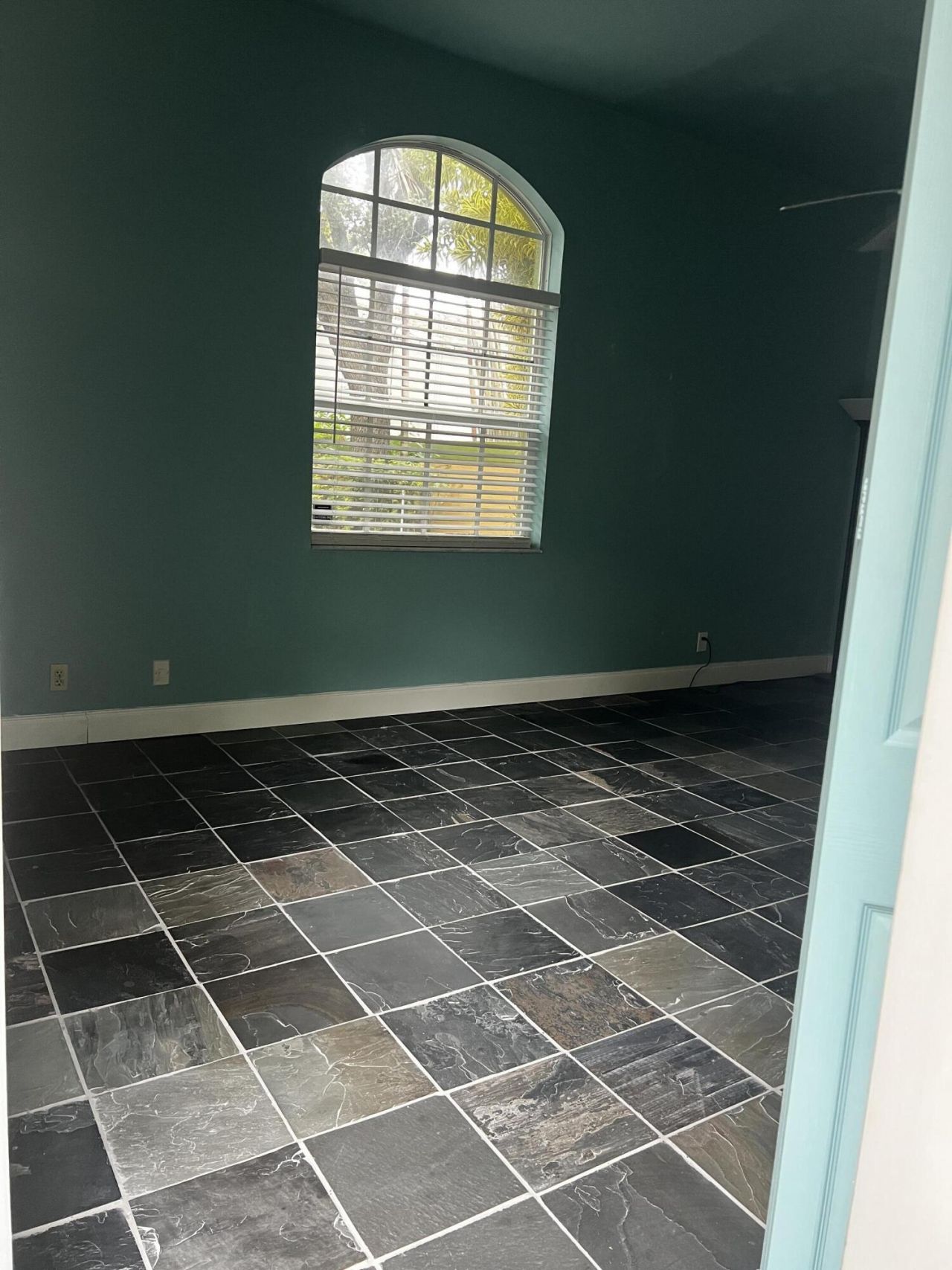 720 NE 3rd, Fort Lauderdale, FL 33394 Photo