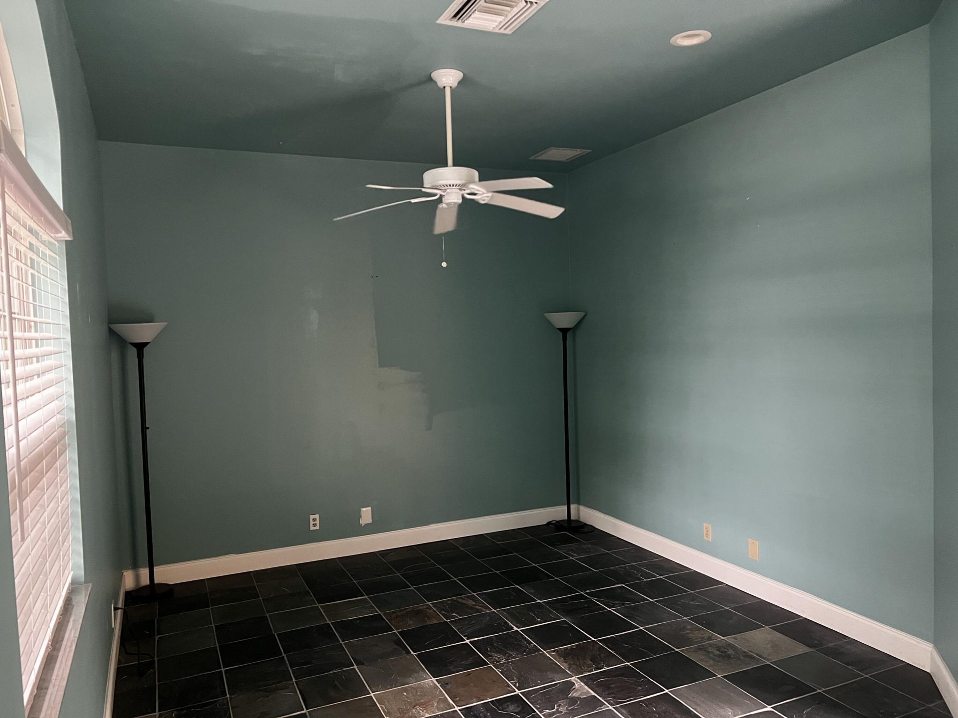 720 NE 3rd, Fort Lauderdale, FL 33394 Photo