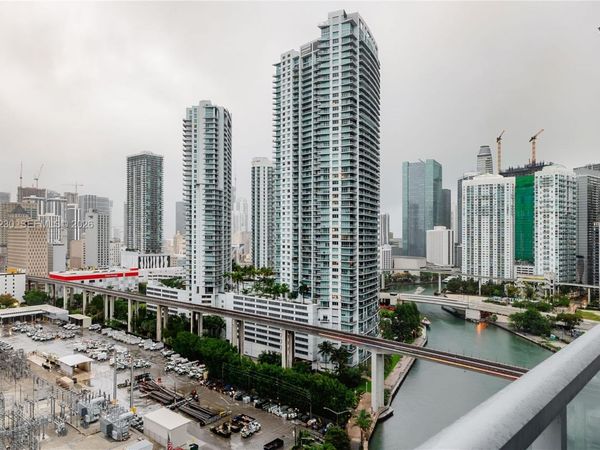 185 SW 7th St, Unit 2007, Miami, FL 33130