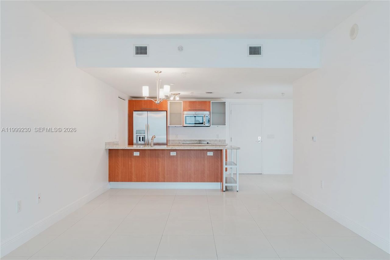 185 SW 7th St, Unit 2007, Miami, FL 33130 Photo