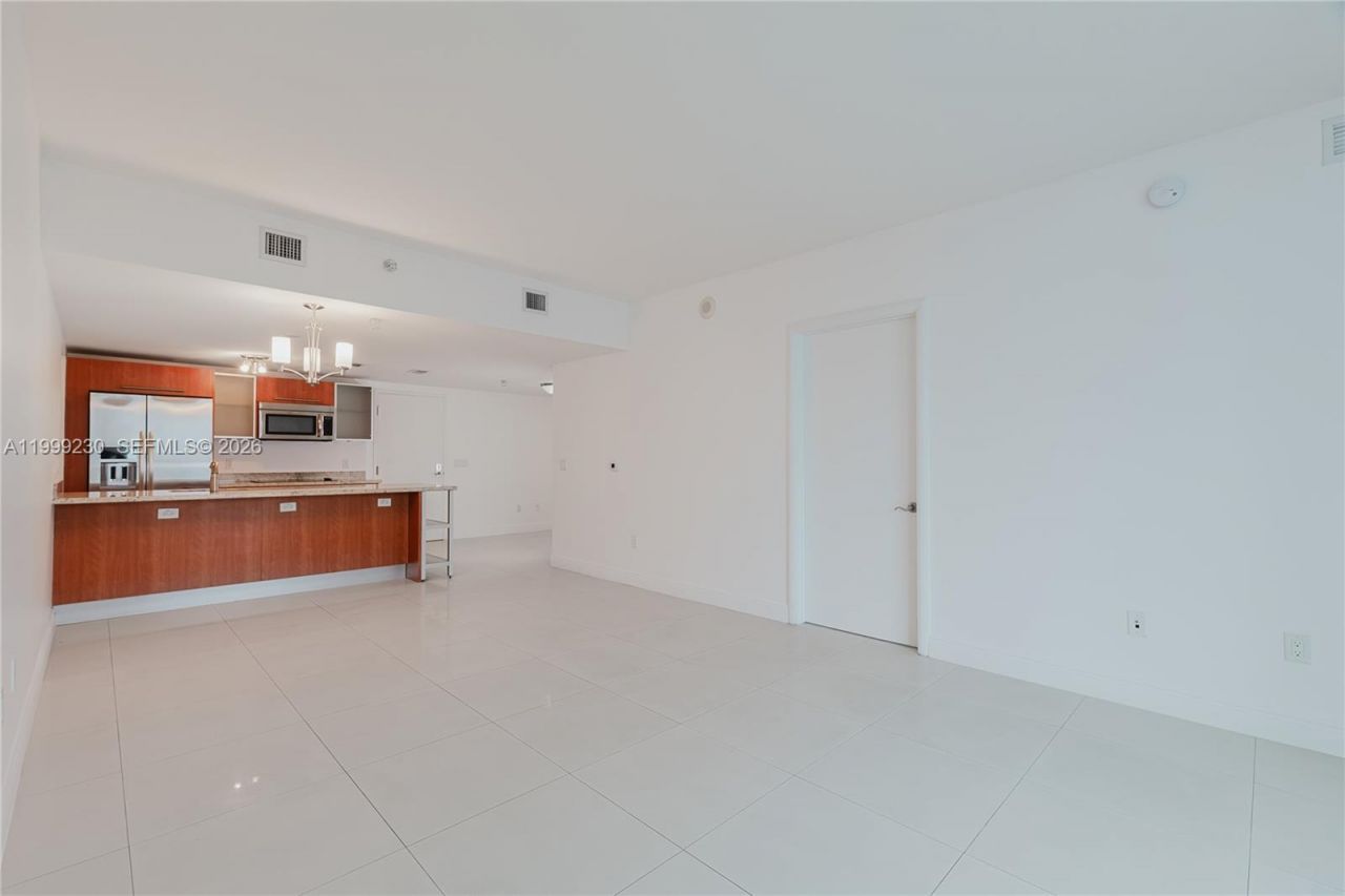 185 SW 7th St, Unit 2007, Miami, FL 33130 Photo