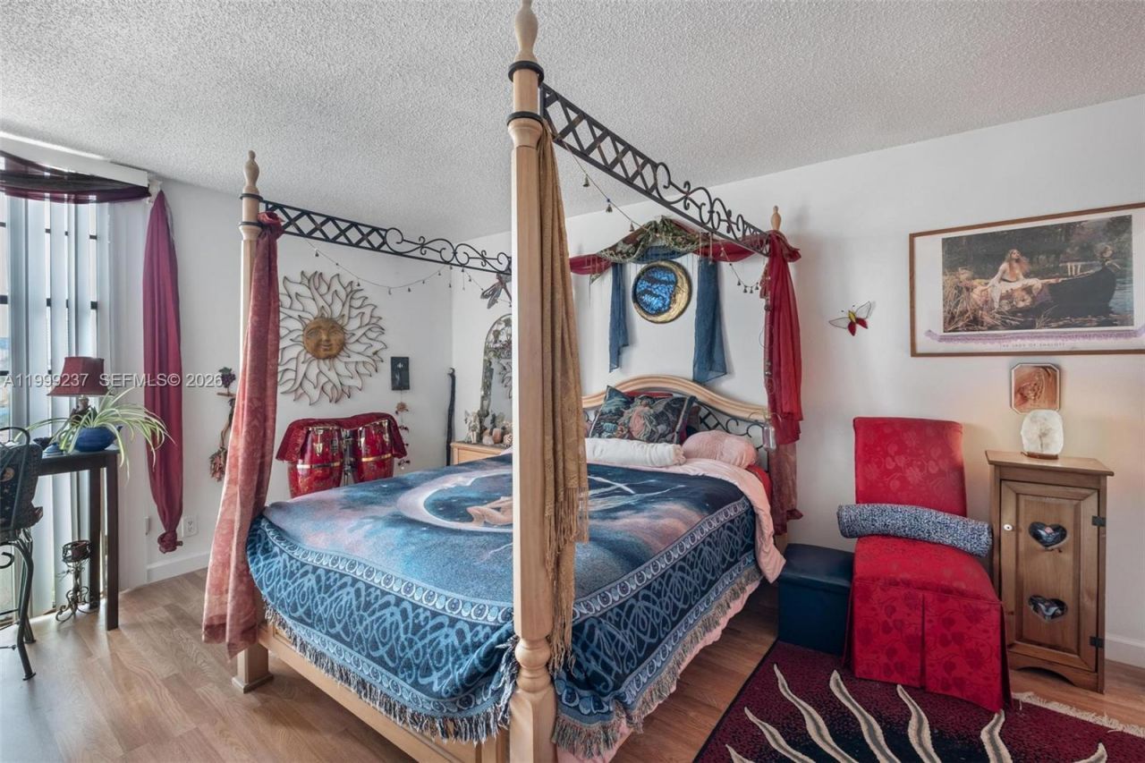 3475 N Country Club Dr , Unit 619, Aventura, FL 33180 Photo