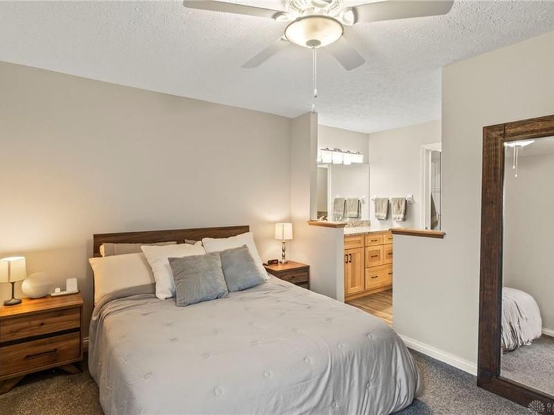 957 Pine Needles Drive, Centerville, OH 45458 Photo 11