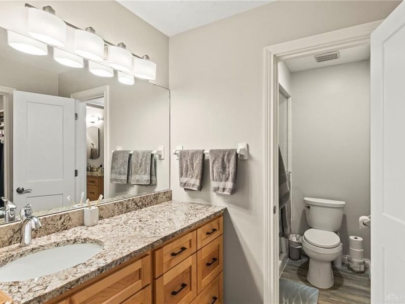 957 Pine Needles Drive, Centerville, OH 45458 Photo 13