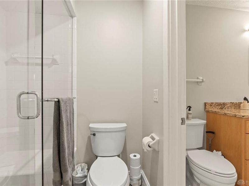 957 Pine Needles Drive, Centerville, OH 45458 Photo 16