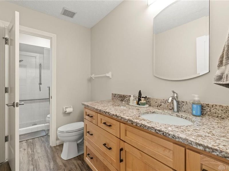 957 Pine Needles Drive, Centerville, OH 45458 Photo 19