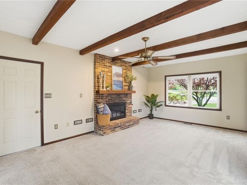 1650 E Slater Court, Beavercreek Township, OH 45385 Photo 4