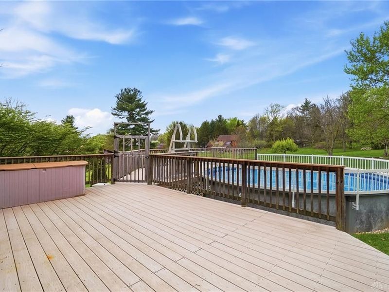 1650 E Slater Court, Beavercreek Township, OH 45385 Photo 5