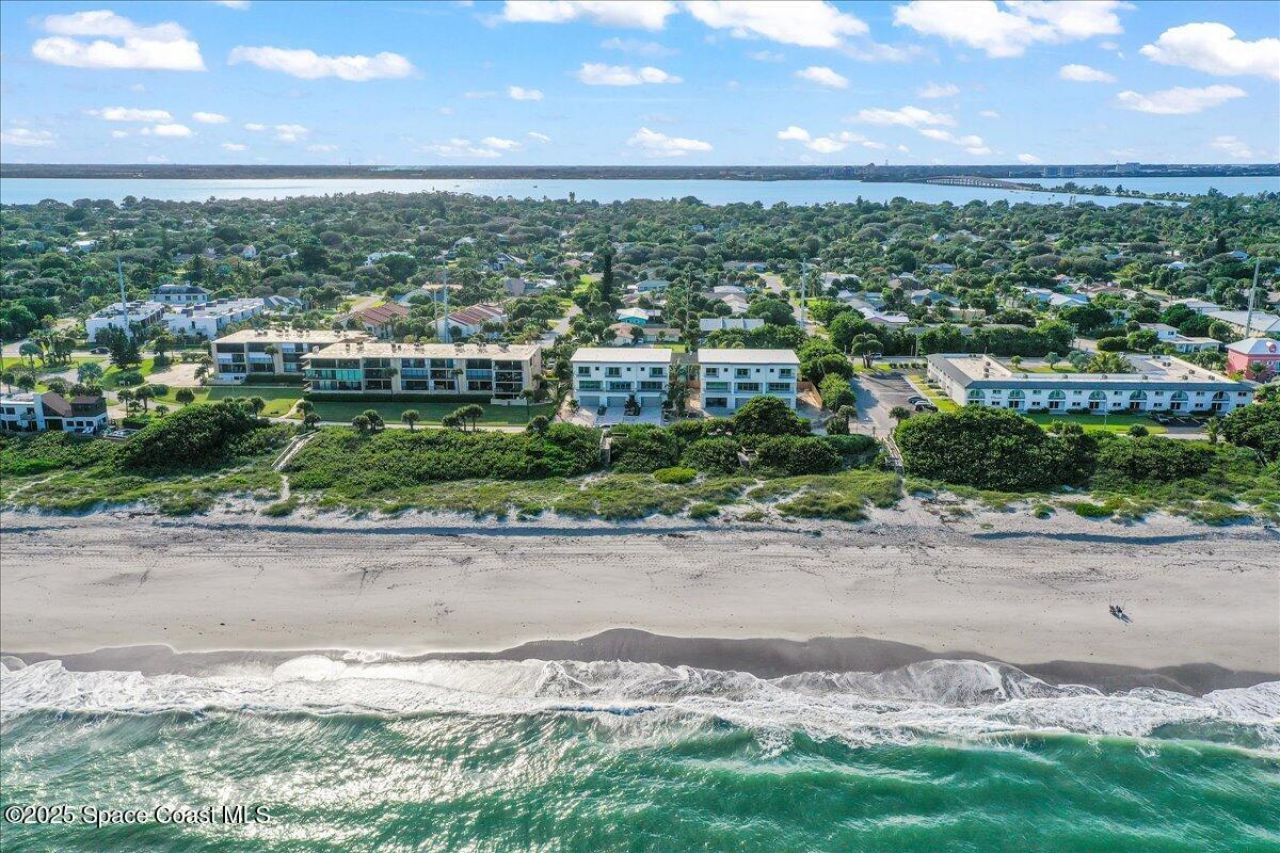 1006 Wave Crest Avenue , Indialantic, FL 32903 Photo
