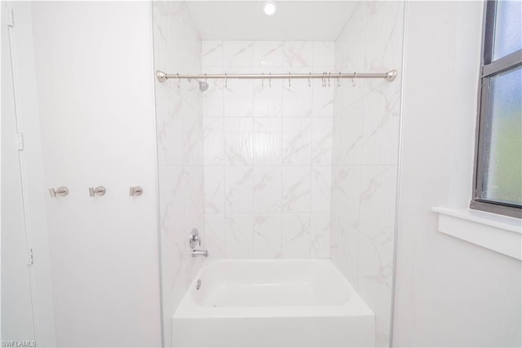 808 37th Ave Nw, Naples, FL 34120 Photo