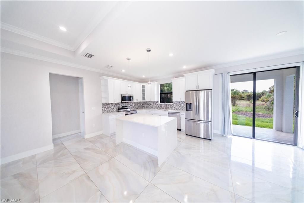 808 37th Ave Nw, Naples, FL 34120 Photo