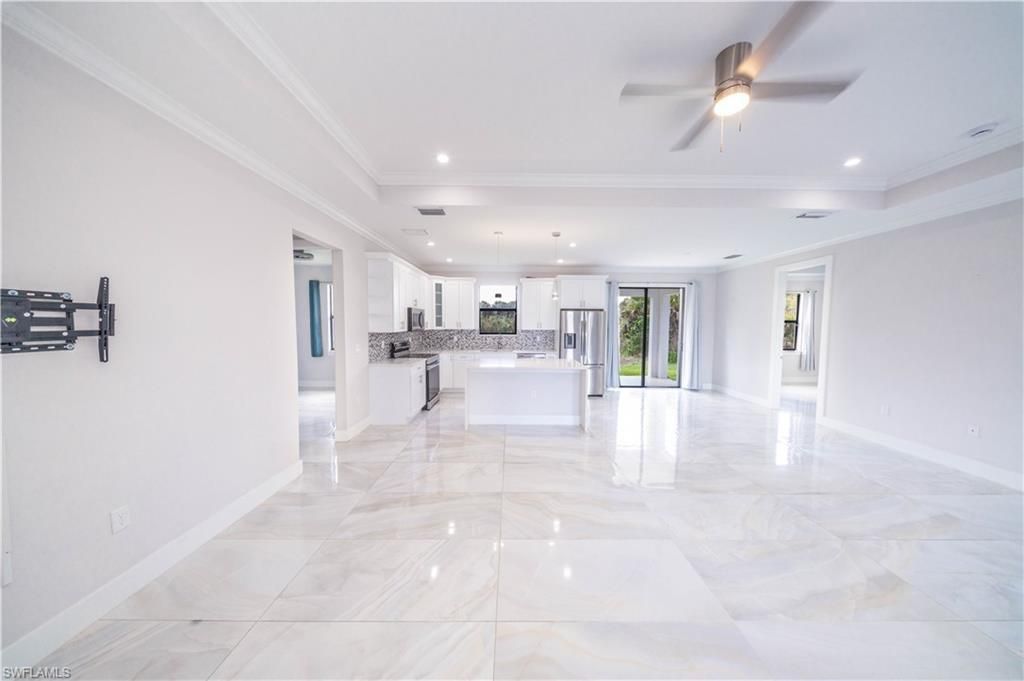 808 37th Ave Nw, Naples, FL 34120 Photo