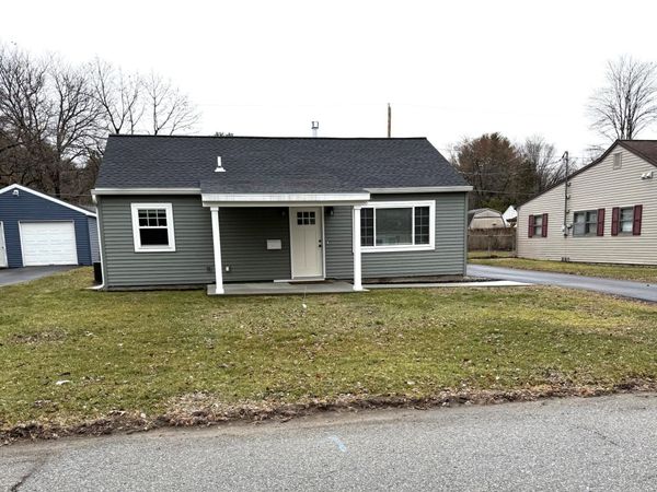 18 Prospect Drive, Queensbury, NY 12804