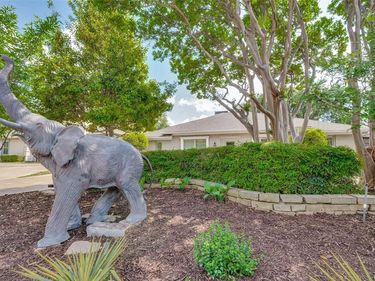 5322 W Mockingbird Lane, Dallas, TX 75209