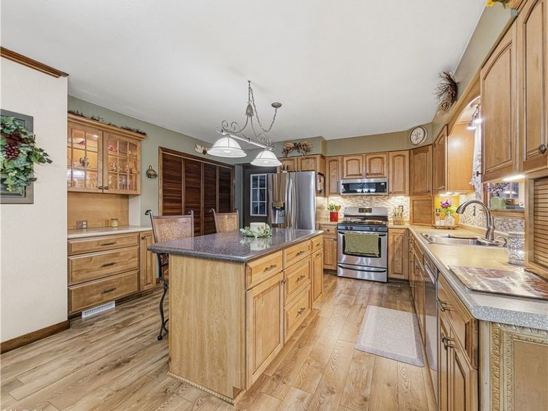 2943 Forest Avenue, Niles, OH 44446 Photo 6